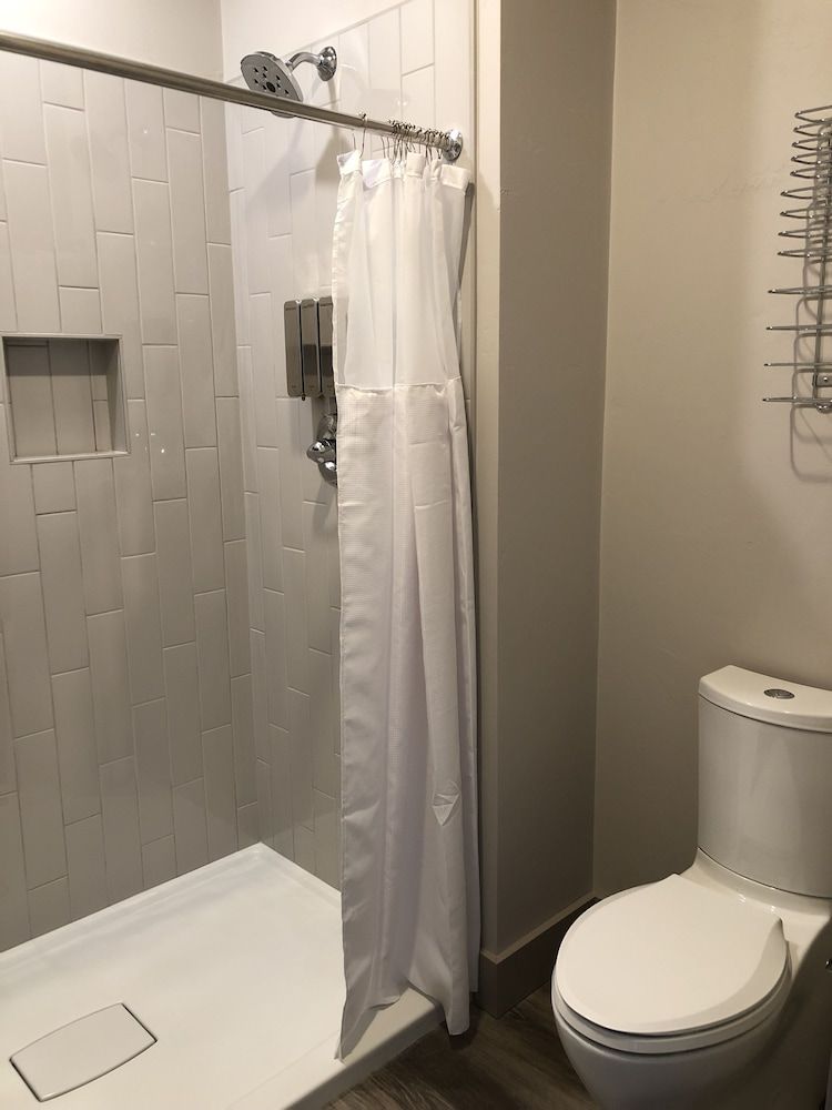 Goose & Twigs Deluxe Quadruple Room, 1 King Bed with Sofa bed, Non Smoking 5