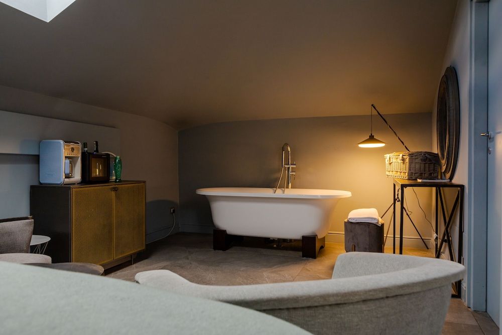 Bello Lake Como Suites Standard Suite 7