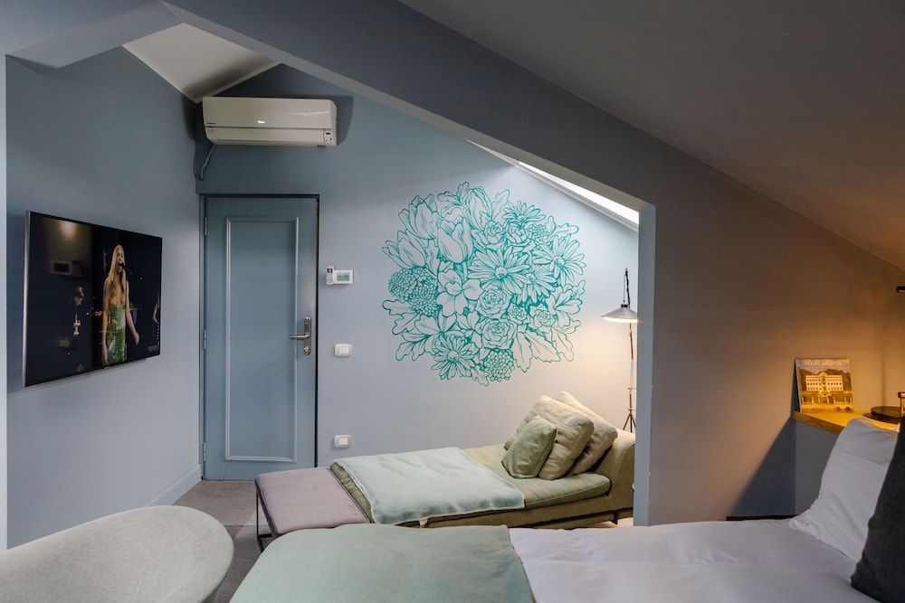 Bello Lake Como Suites Standard Suite 9