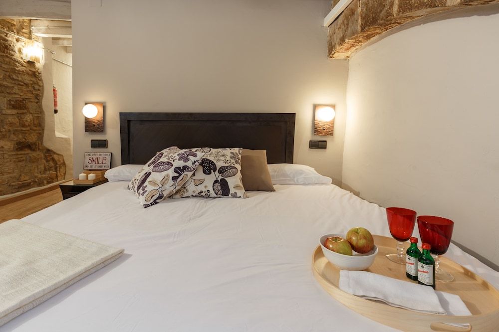 undefined AinB Picasso Corders Apartments 9