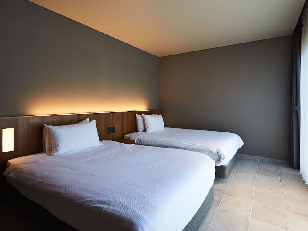 Stylish Maisonette Suite (Available from 8 years old)