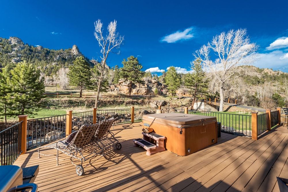 4 Seasons Inn on Fall River Executive Studio, 1 King Bed 3