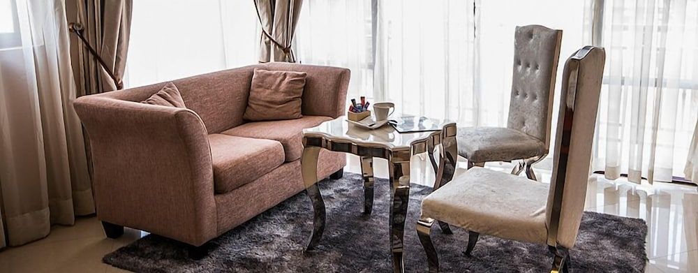 Sherbourne Hotel Presidential Room 7