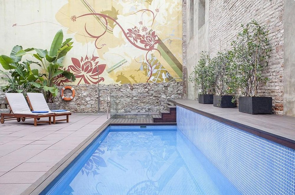 undefined Onix Liceo 5