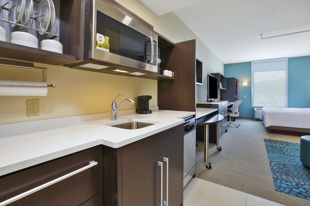 Studio Suite, 1 King Bed, Non Smoking