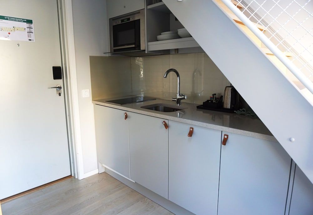 Avanti Hotel Executive Loft, 1 King Bed with Sofa bed 5