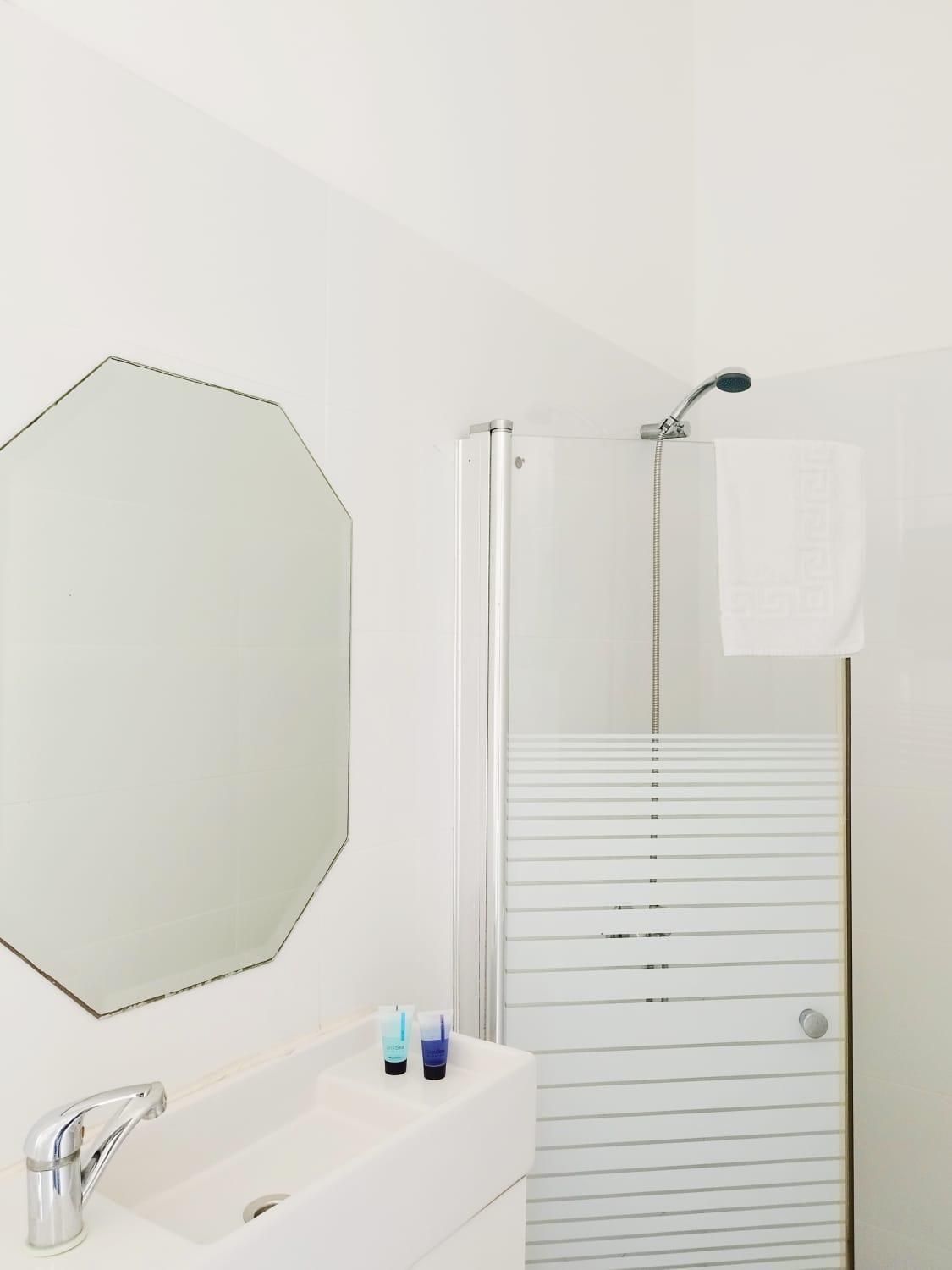 undefined Eden Hotel 6