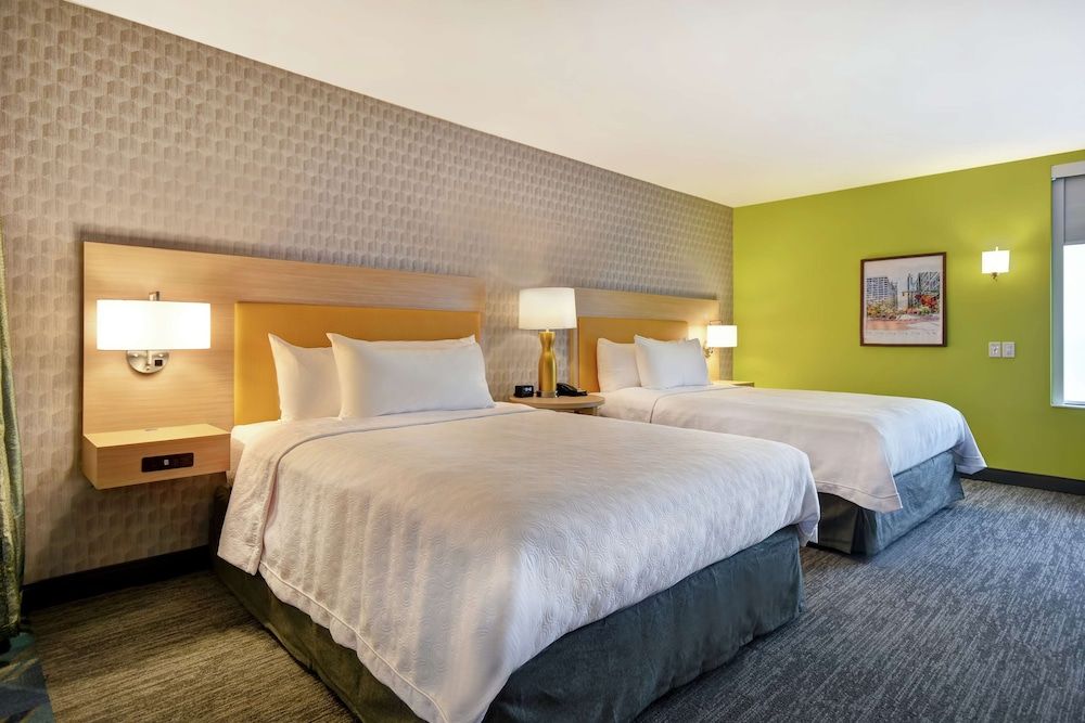 Studio, 2 Queen Beds, Accessible, Bathtub (Mobility & Hearing)