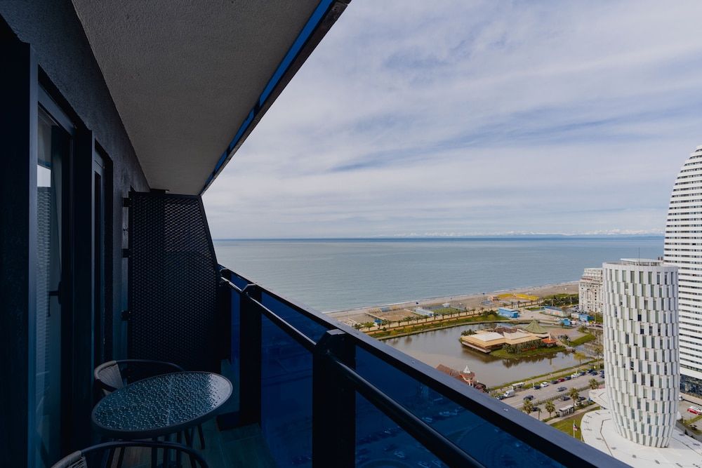 undefined Grand City Apartments Batumi 10