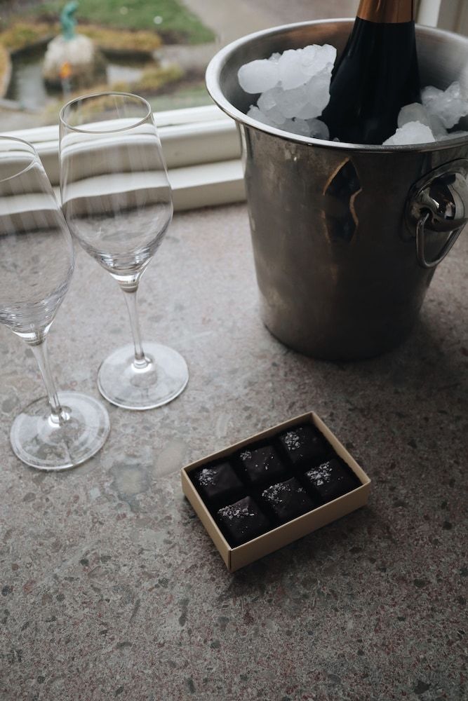 Kalk Hotel Standard Triple Room 5