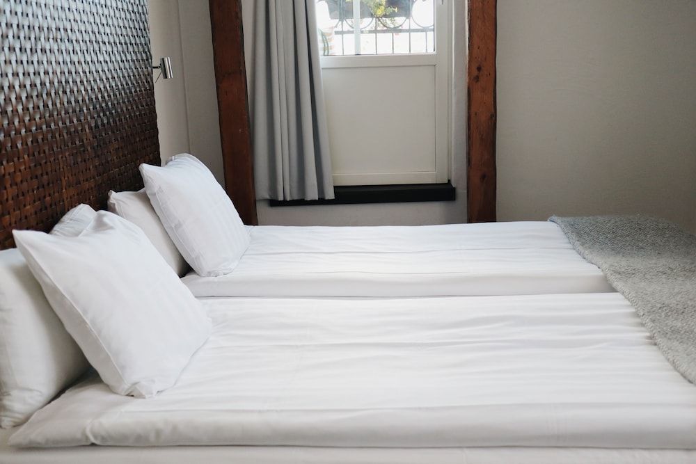 Kalk Hotel Double or Twin Room (Superior Corner) 3