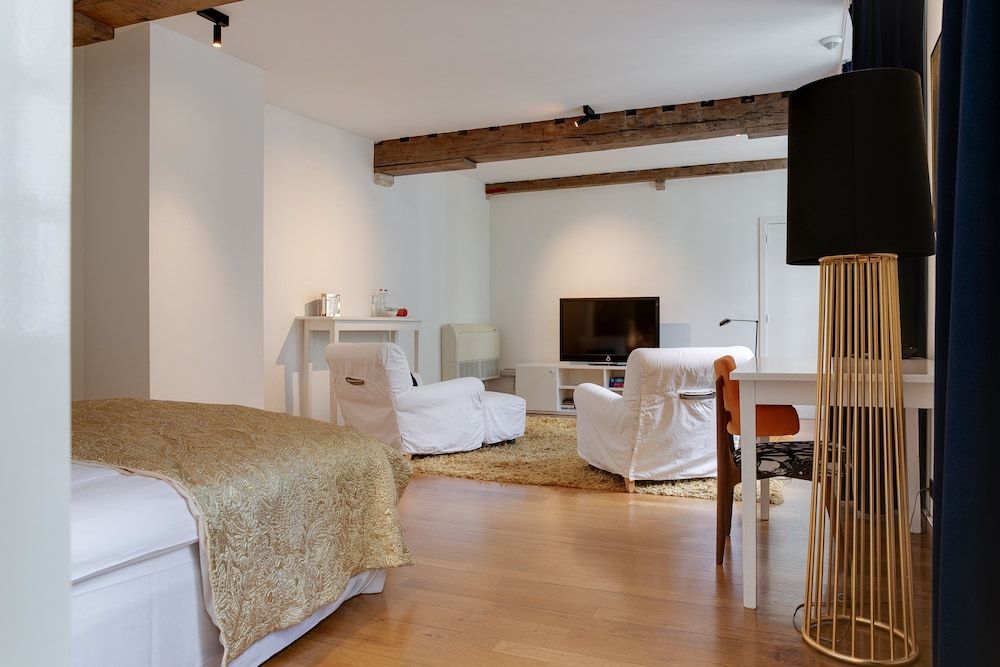 Hotel De Witte Lelie Classic Double Room 8