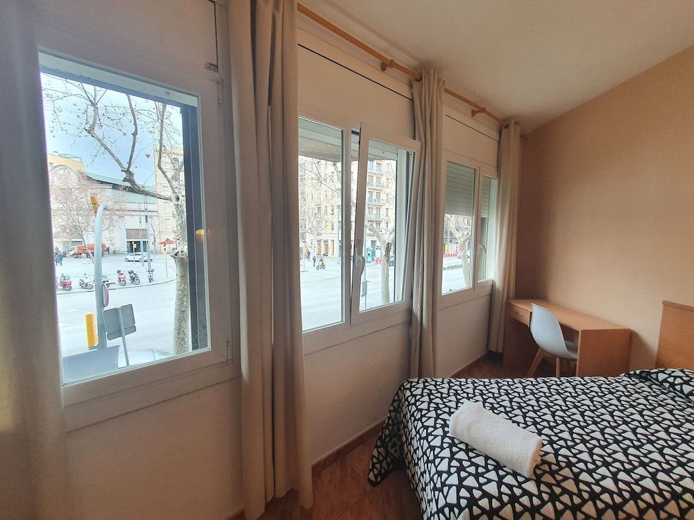 Hostal Río de Castro Barcelona Twin Room 7