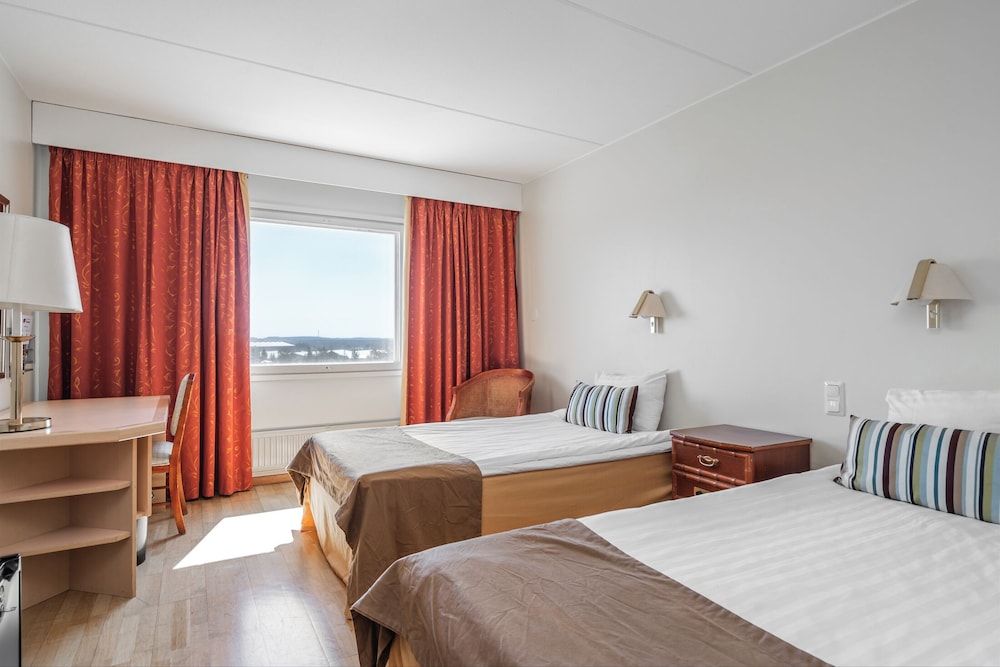 Teatterihotelli Riihimäki Basic Double Room, 2 Twin Beds, Non Smoking 2