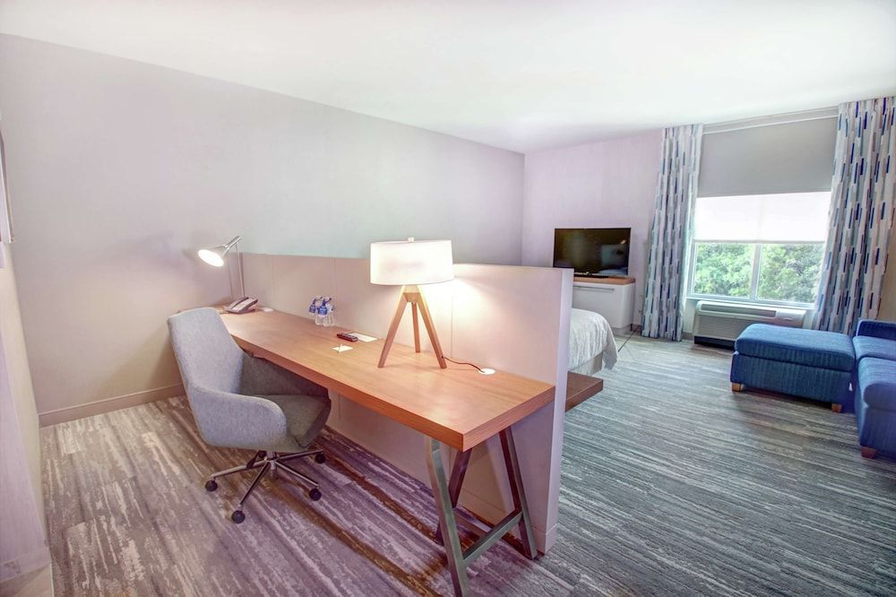 Premium Room, 1 King Bed (Premium)