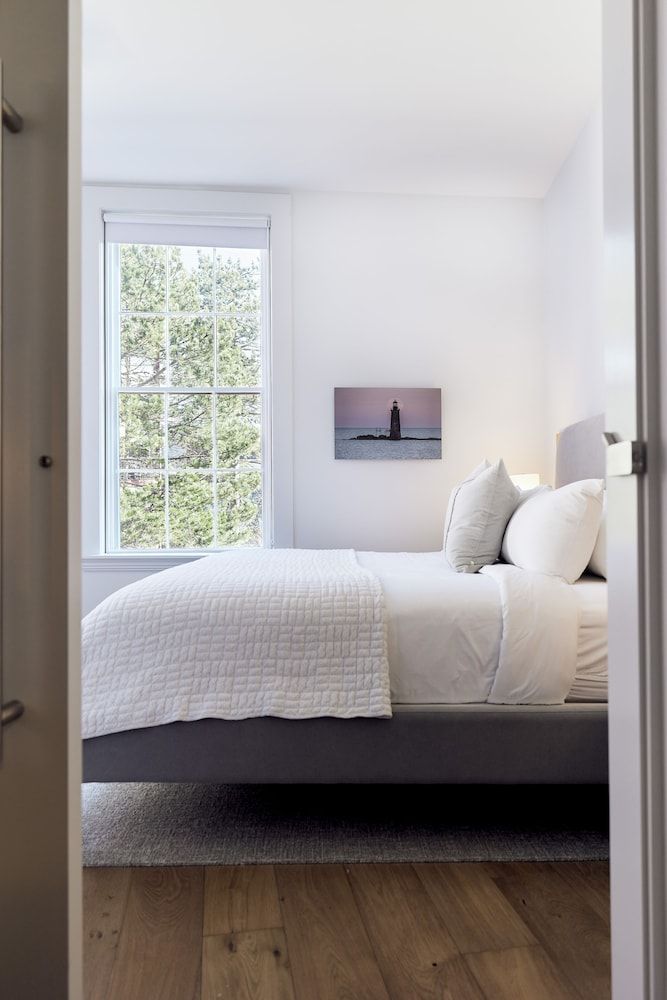 The Docent's Collection Luxury Loft, 2 Bedrooms 2