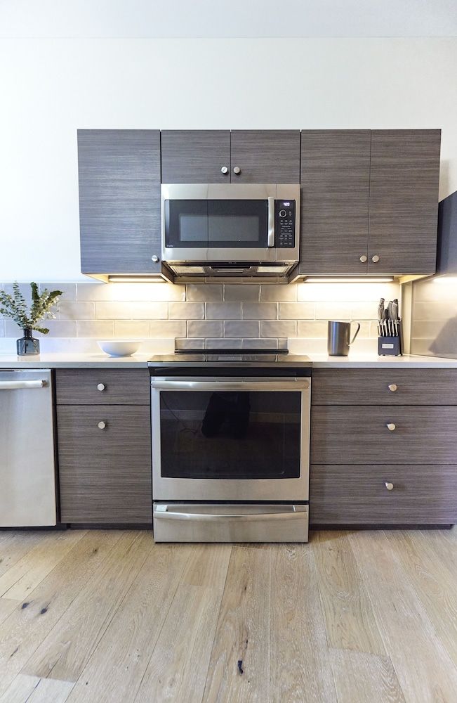 The Docent's Collection Luxury Loft, 2 Bedrooms 8