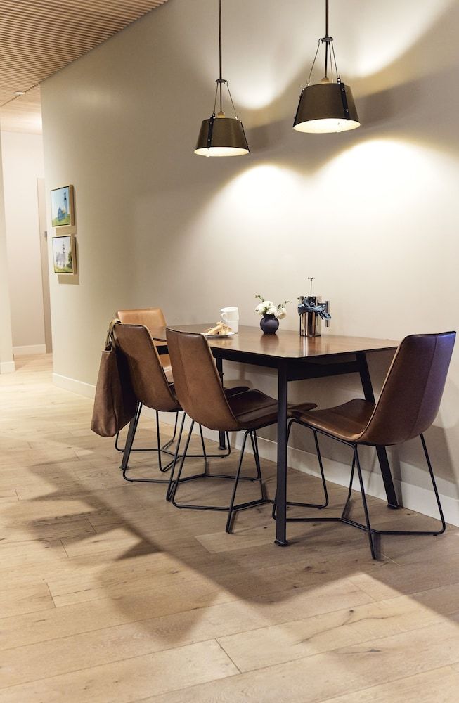 The Docent's Collection Luxury Loft, 2 Bedrooms 13