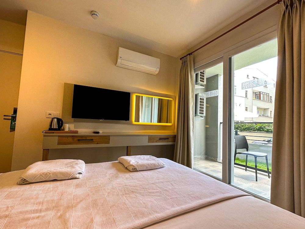 Standard Double Room, 1 Double Bed, Balcony