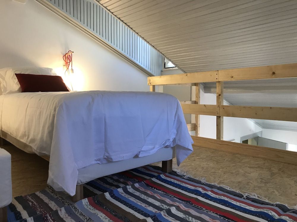 Apartments Center Bairro Alto Duplex, Mezzanine (4D)