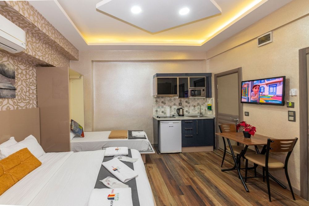 undefined Butterfly Suites 5