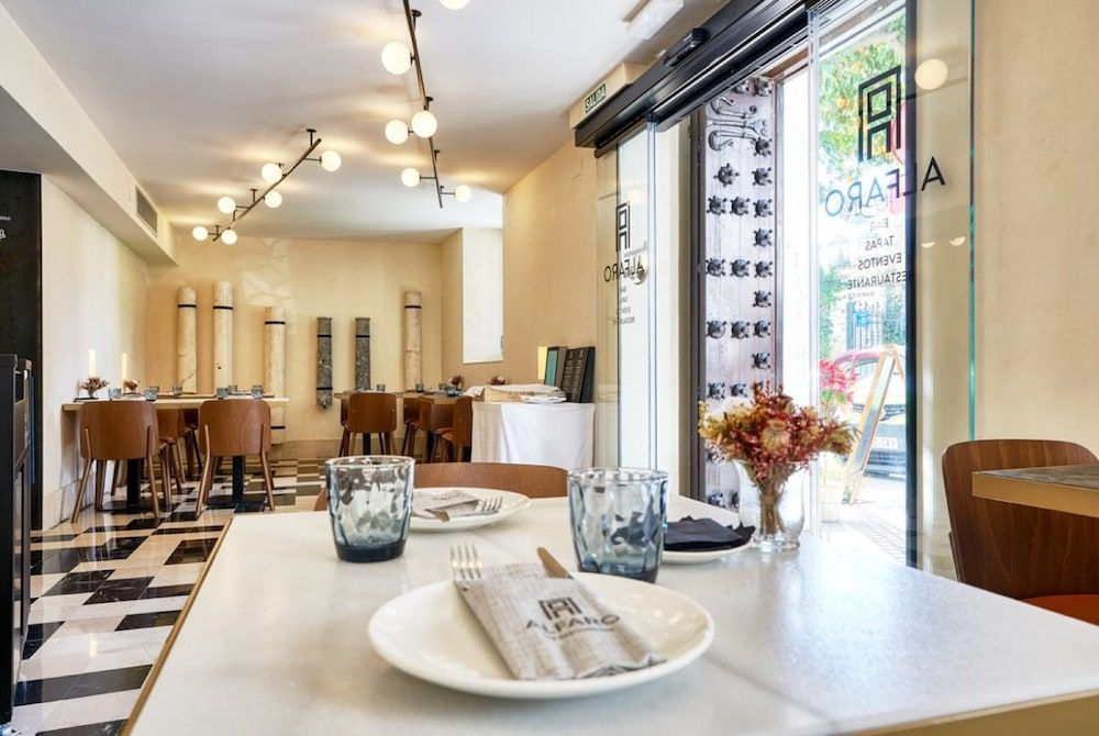 undefined Suites Murillo Plaza Sta Cruz 8