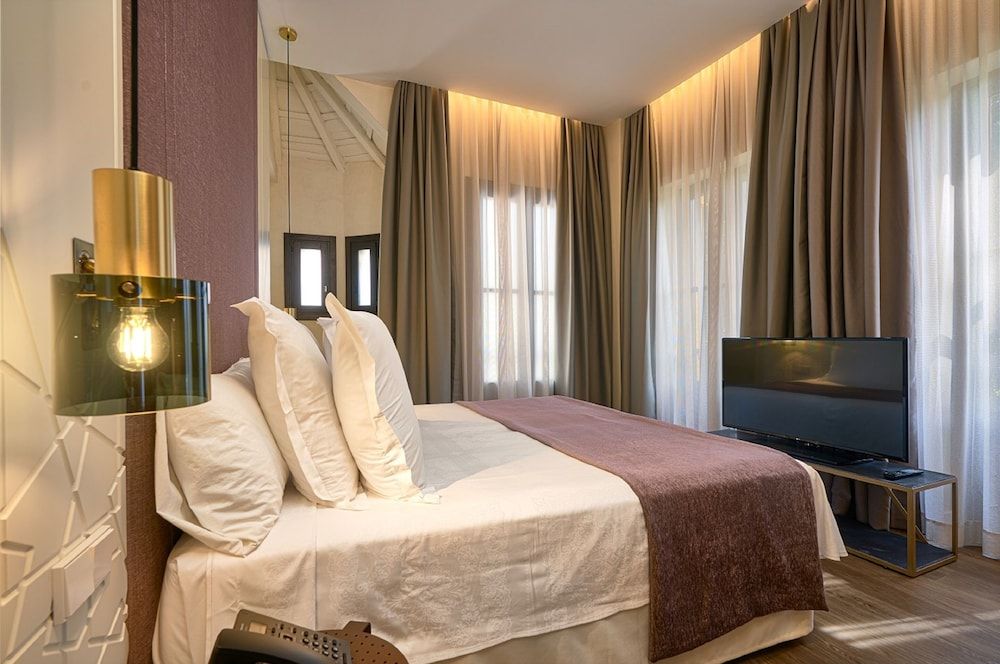 undefined Suites Murillo Plaza Sta Cruz 4