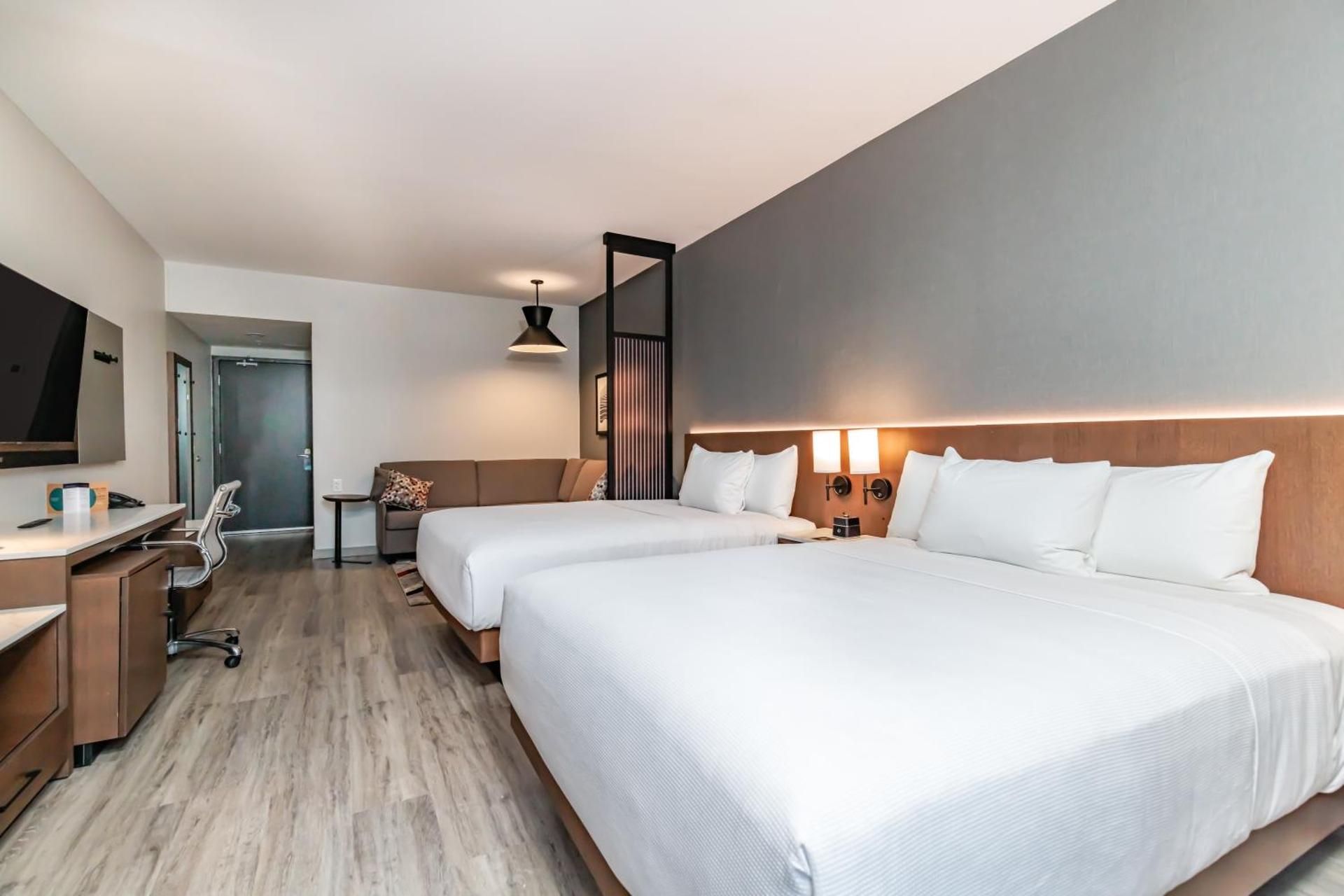 Queen Room with Two Queen Beds and Sofa Bed - High Floor
