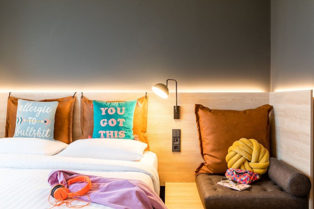 Family Room, 1 Queen Bed with Sofa bed