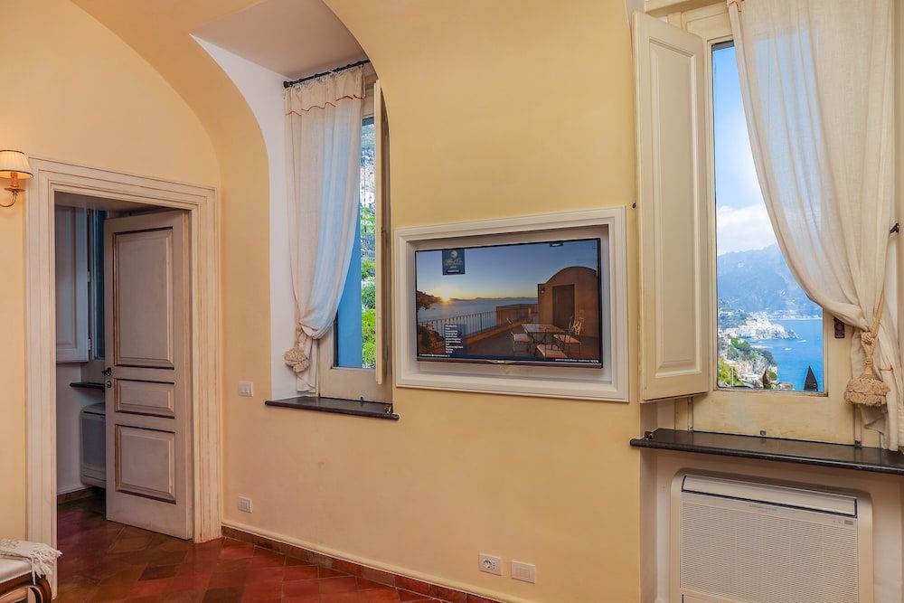 undefined Villa Alba d' Oro - Historic Luxury Villa 10