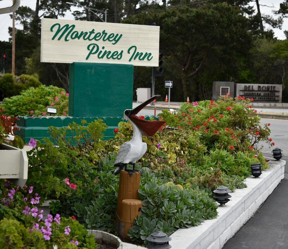 undefined Monterey Pines Inn 6