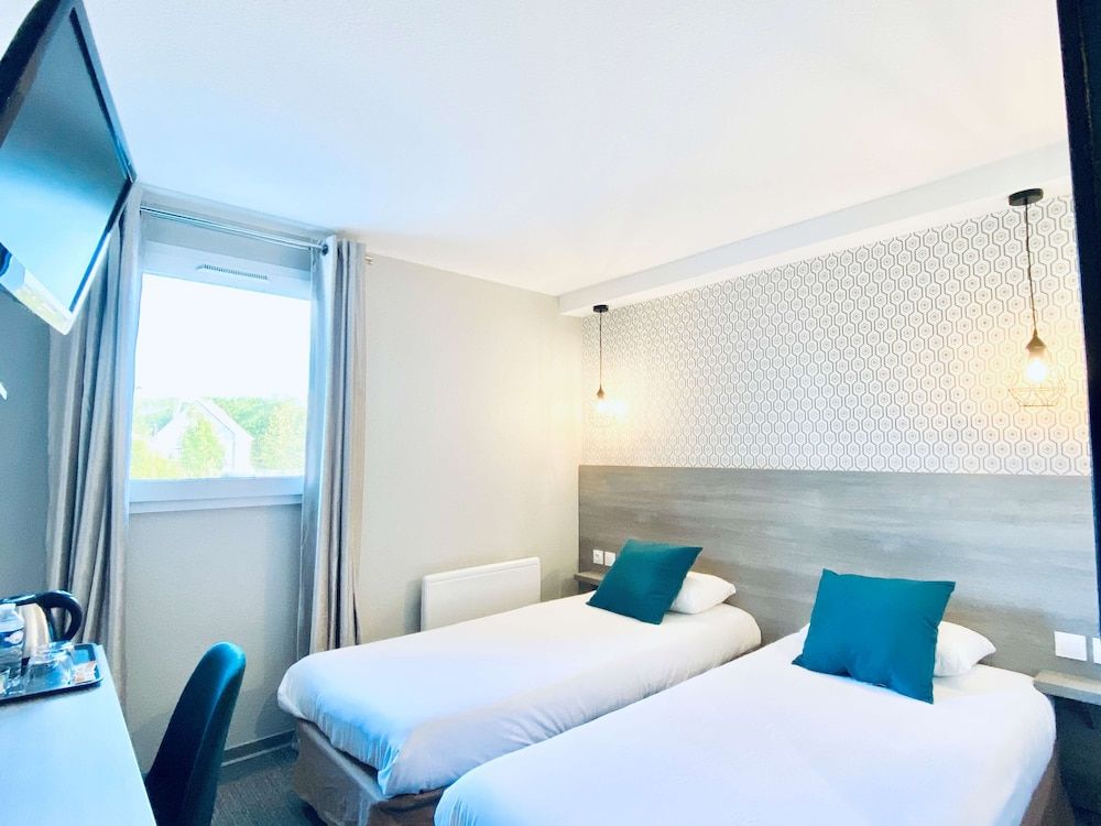 Classic Room, 2 Twin Beds, Non Smoking, Bathtub