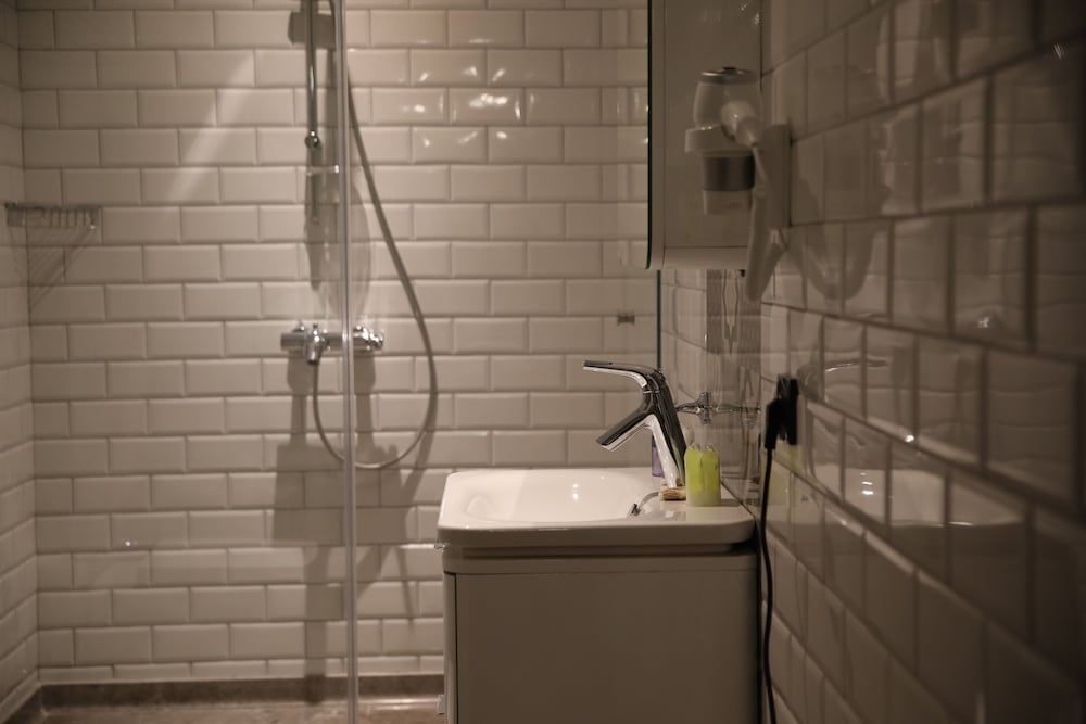 Roomers Nisantasi Economy Double Room 3