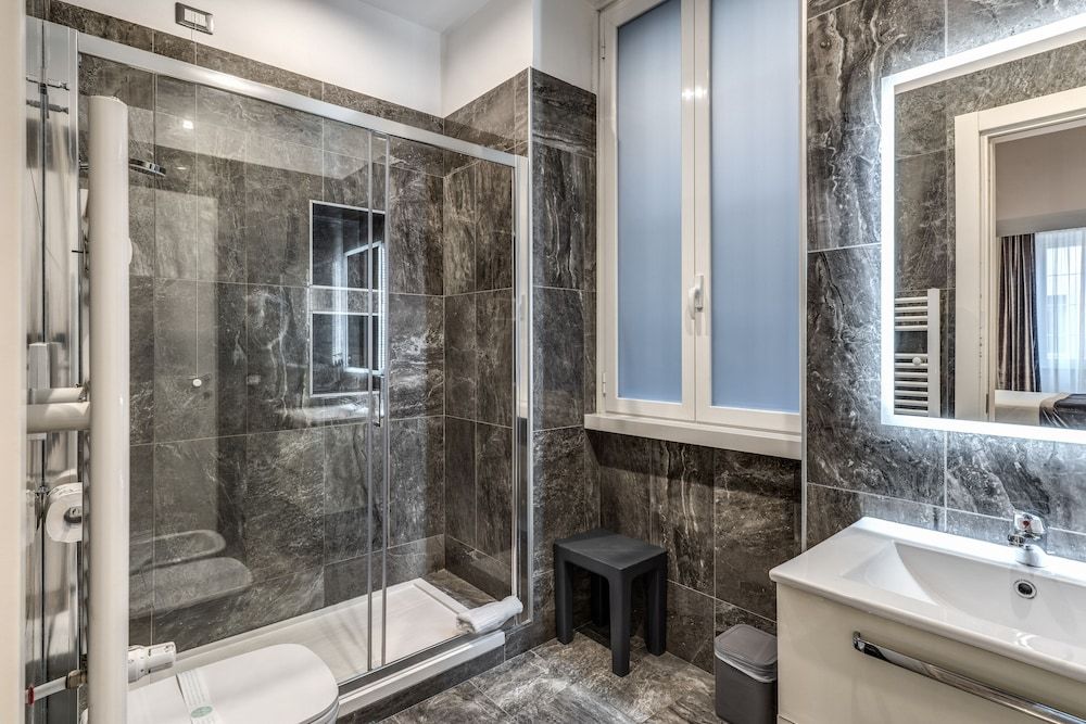 Apollo Boutique Hotel Superior Double Room 9