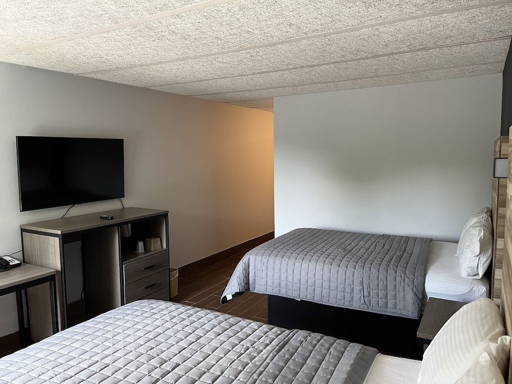 Essence Express Wayne Deluxe Double Room