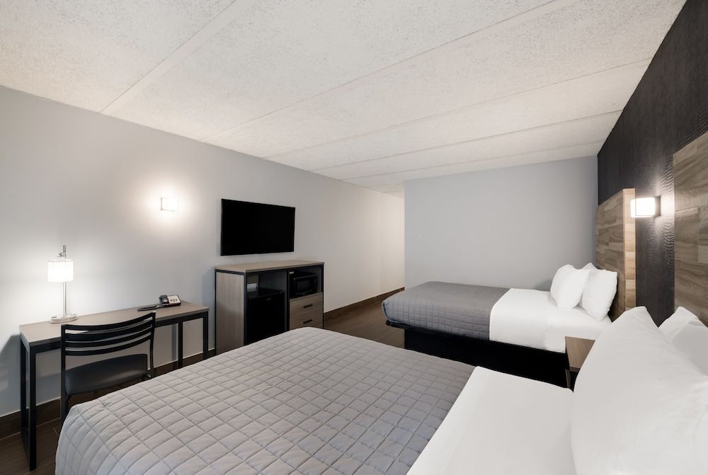 Essence Express Wayne Deluxe Double Room 7