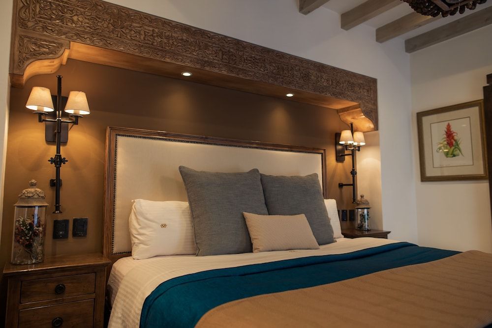 Junior Studio Suite