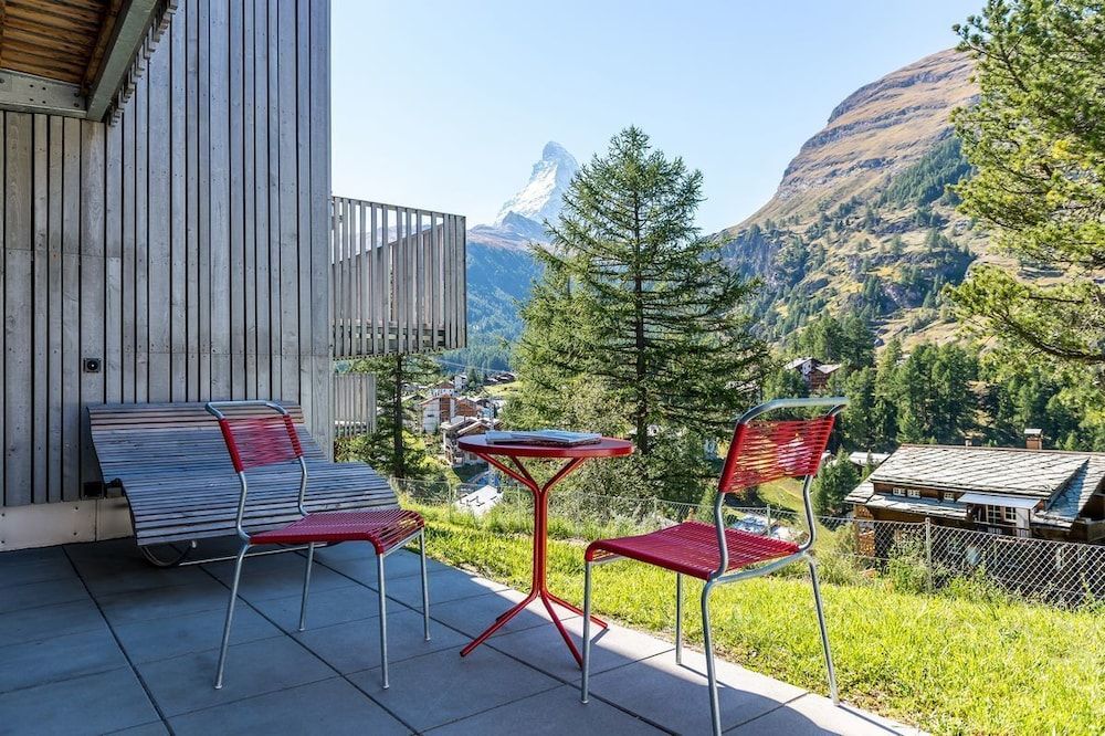 Legendär Zermatt Apartment 2 bedrooms, Matterhorn view and terrace (04 Schwarze Sittner) 2
