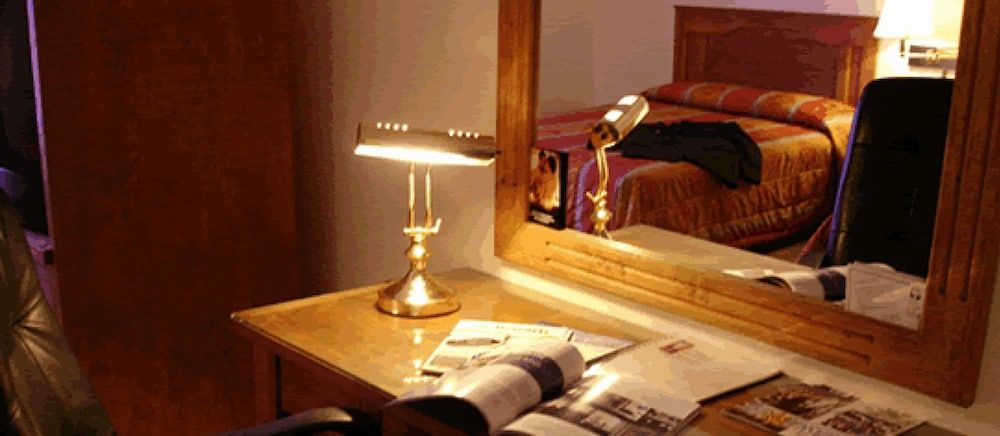 Hotel Ritz Standard Room, 1 Queen Bed 3