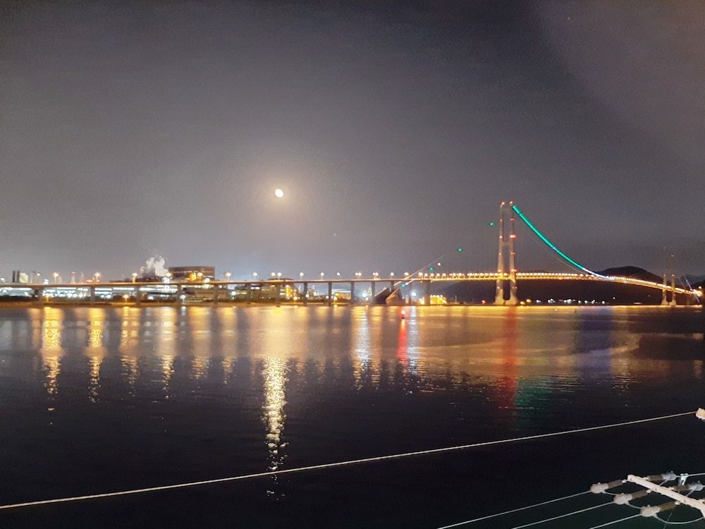 Haemaru Hotel Family Twin Room, Sea View 4