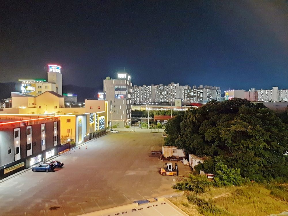 Haemaru Hotel Standard Double Room, City View 4