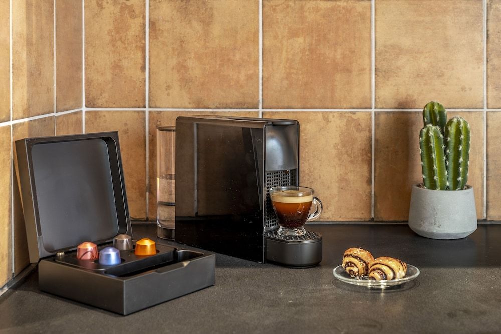 Mr. Soof - By TLV2GO One Bedroom Penthouse Apartment 9