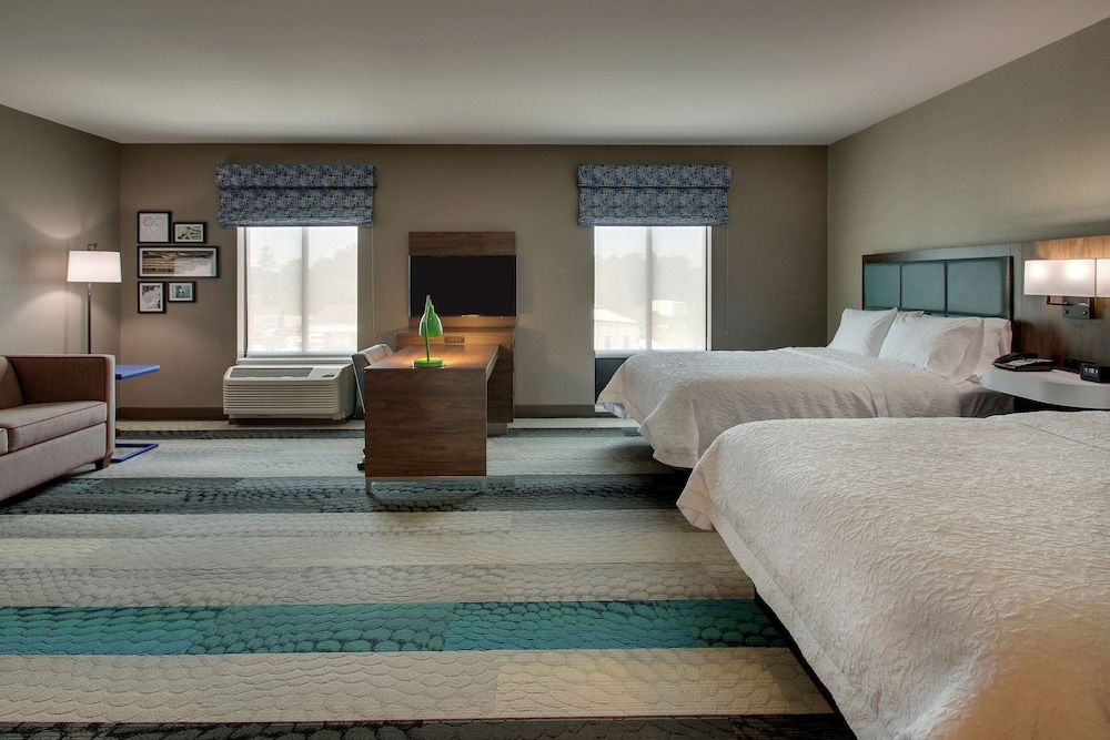 Suite, 2 Queen Beds, Accessible, Bathtub (Refrigerator & Microwave)