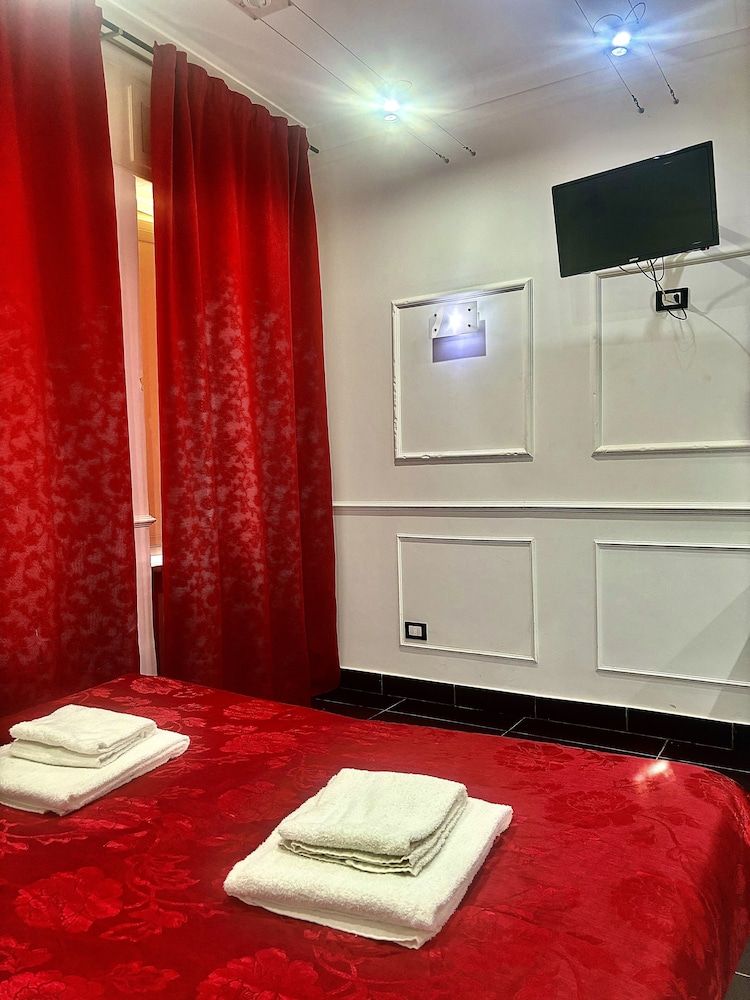 Palace Rome - Hostel Standard Double or Twin Room 25