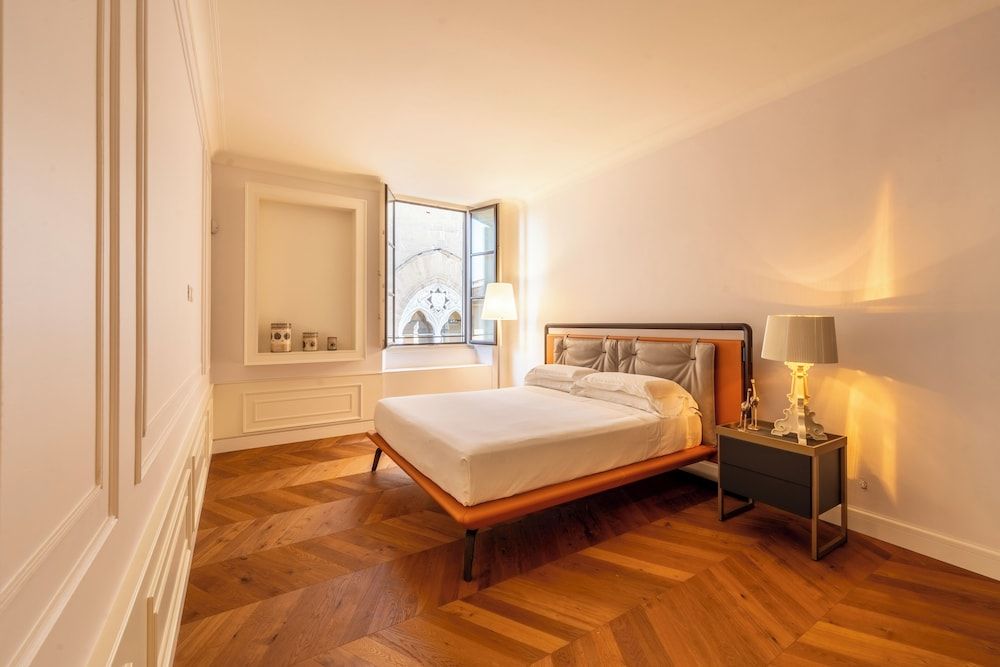 undefined Corte Calzaiuoli Elegant Suites 3