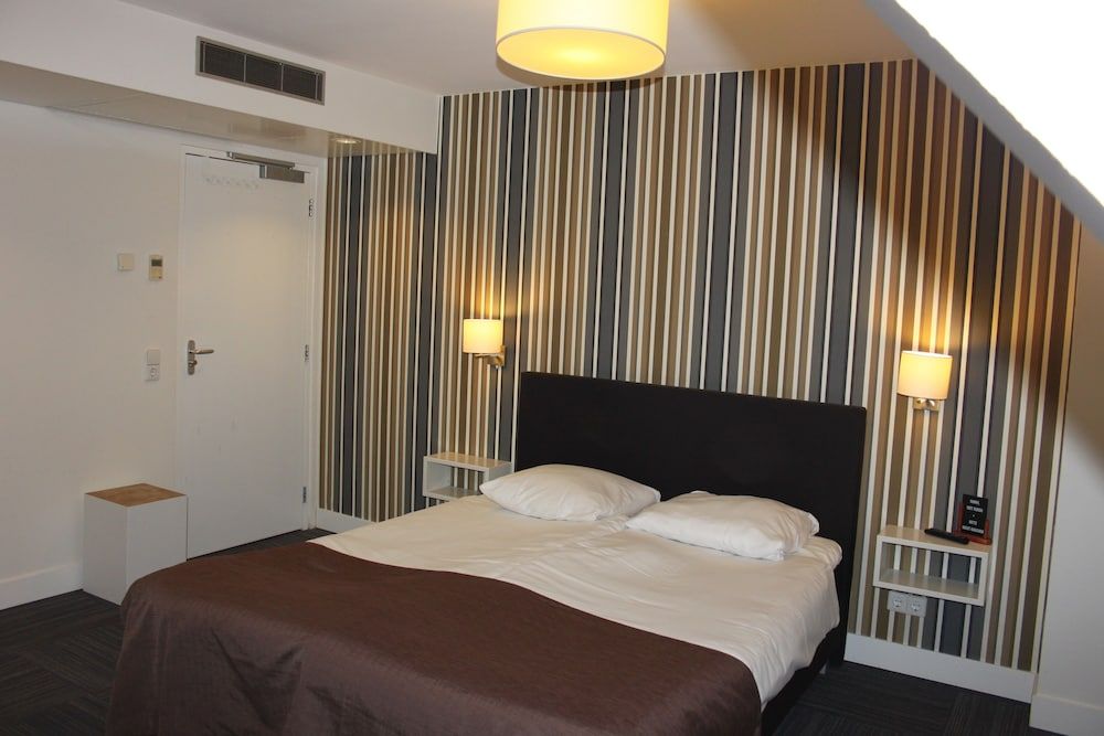 Het Rechthuis aan den Amstel