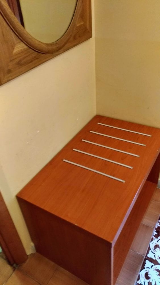 Nicolas Inn Standard Double Room 5