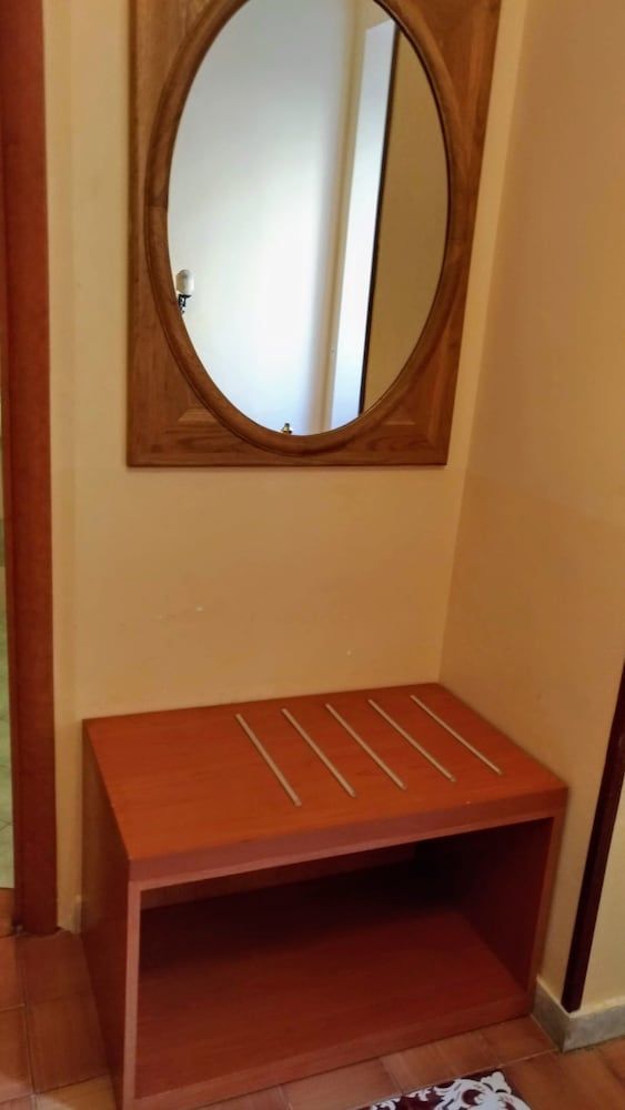 Nicolas Inn Standard Double Room 6