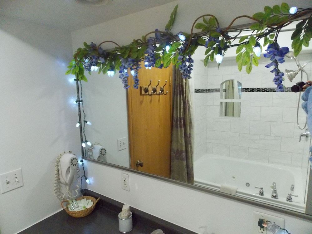 Fairbanks Extended Stay Superior Suite, 1 King Bed, Jetted Tub 14