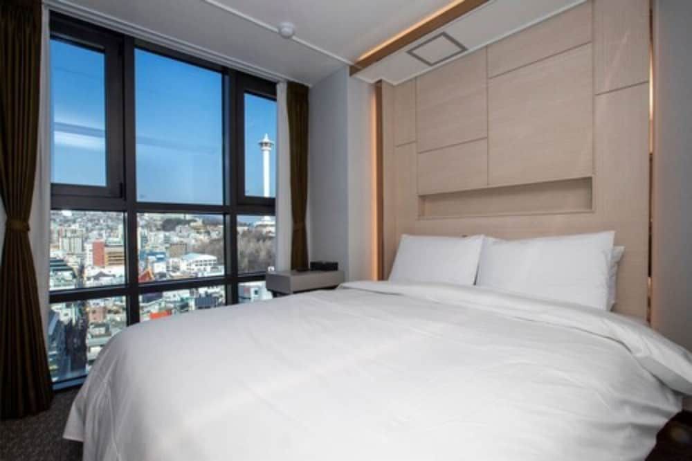 Griffin Bay Hotel Standard Double Room